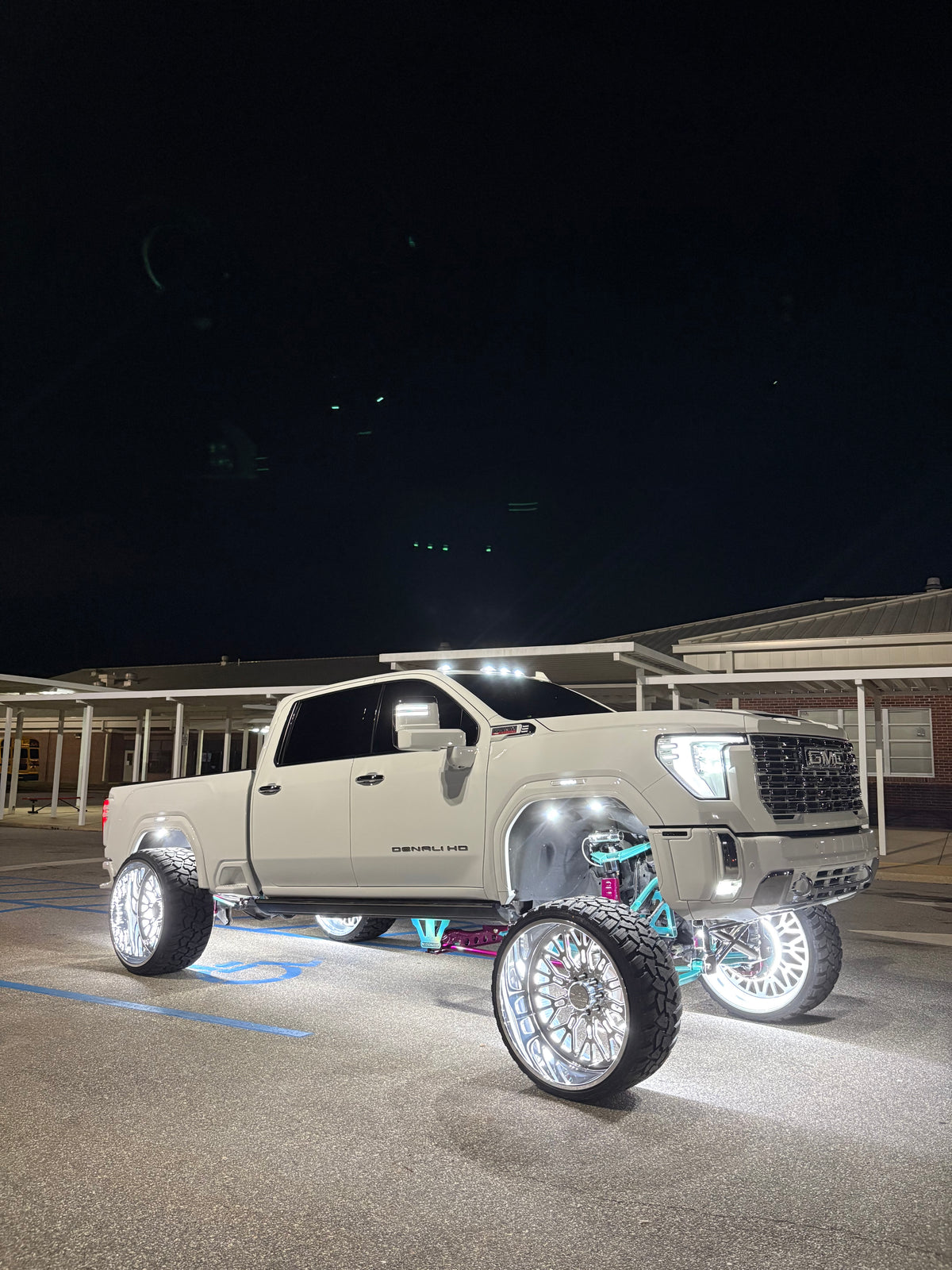 Quad Row White High Density Wheel Lights