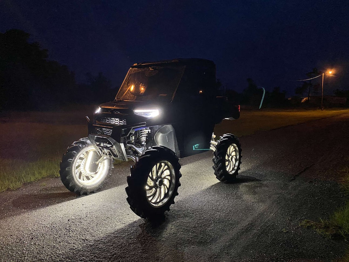 Quad Row White Portal Lights Wheel Light Express